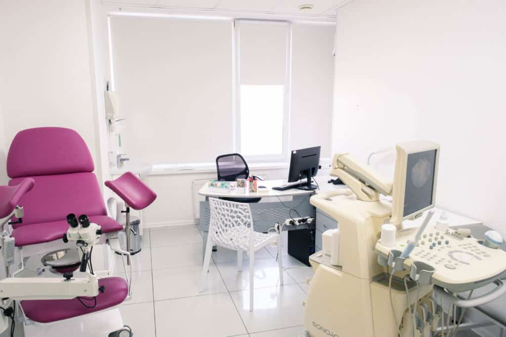 Ведение беременности Ведение беременности в ADONIS, Киев