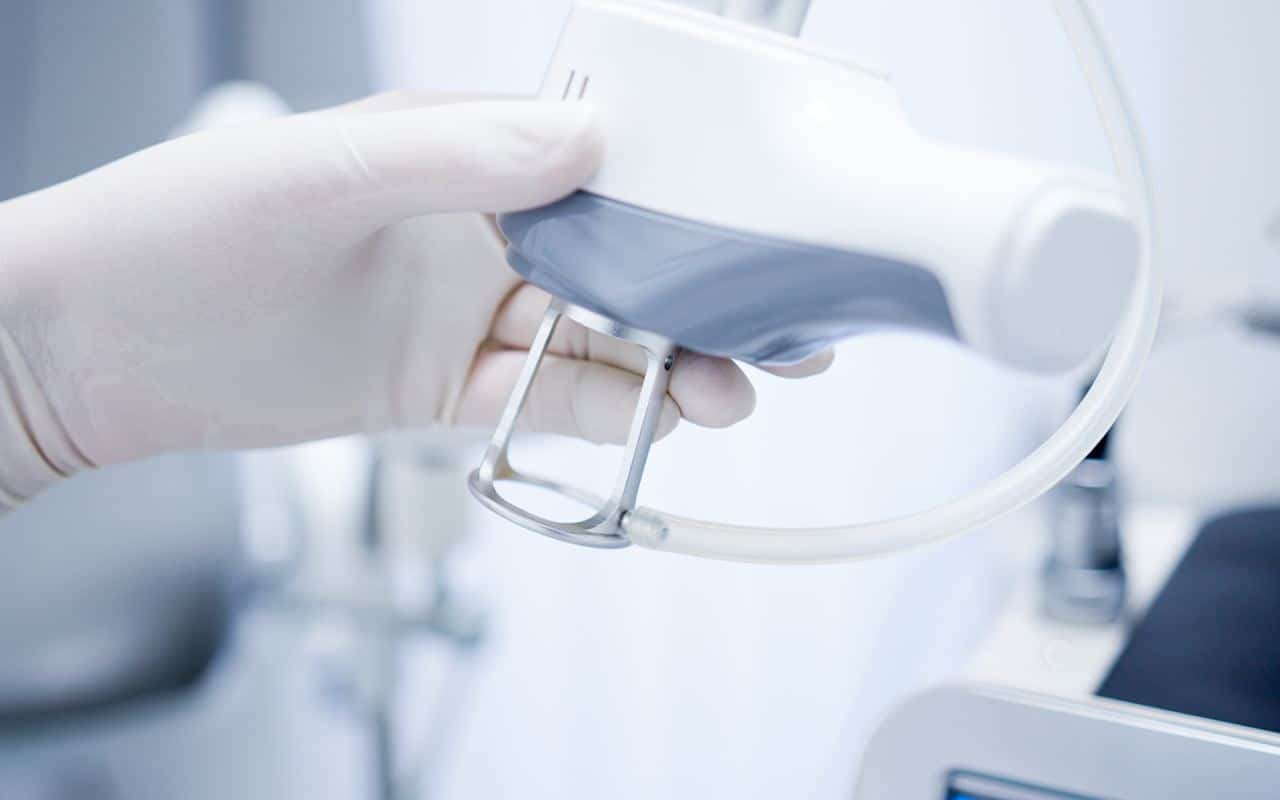 Современная аппаратная косметология: виды процедур и их особенности Лазерное омоложение в ADONIS