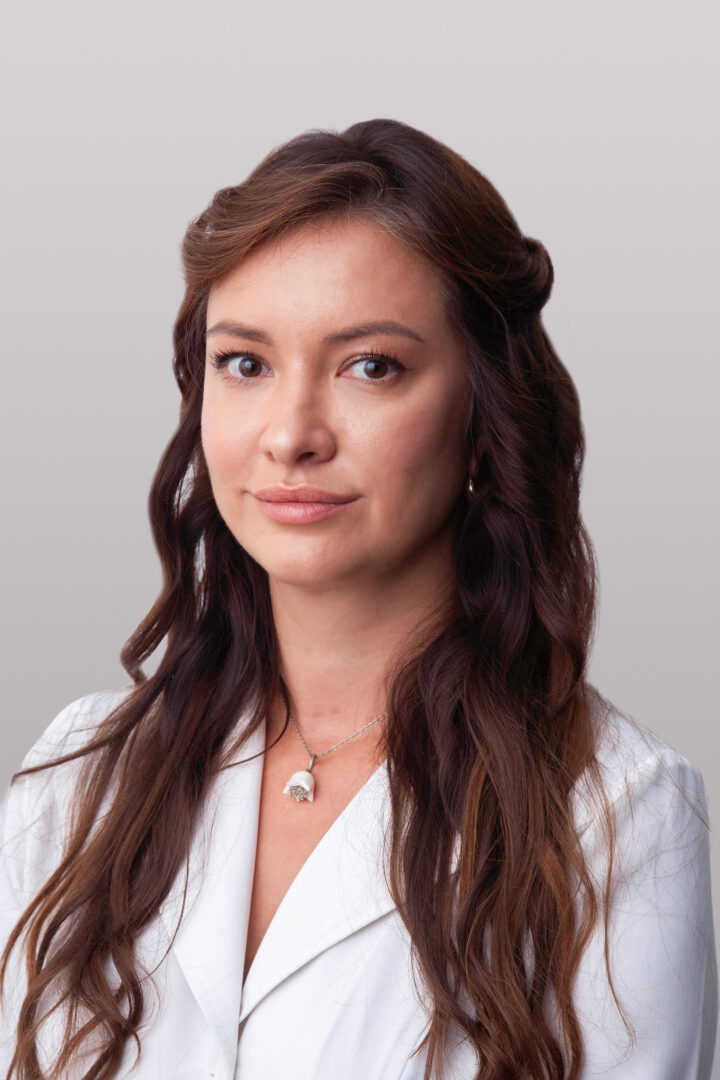 Комисаренко Катерина Петровна – Врач-терапевт | ADONIS