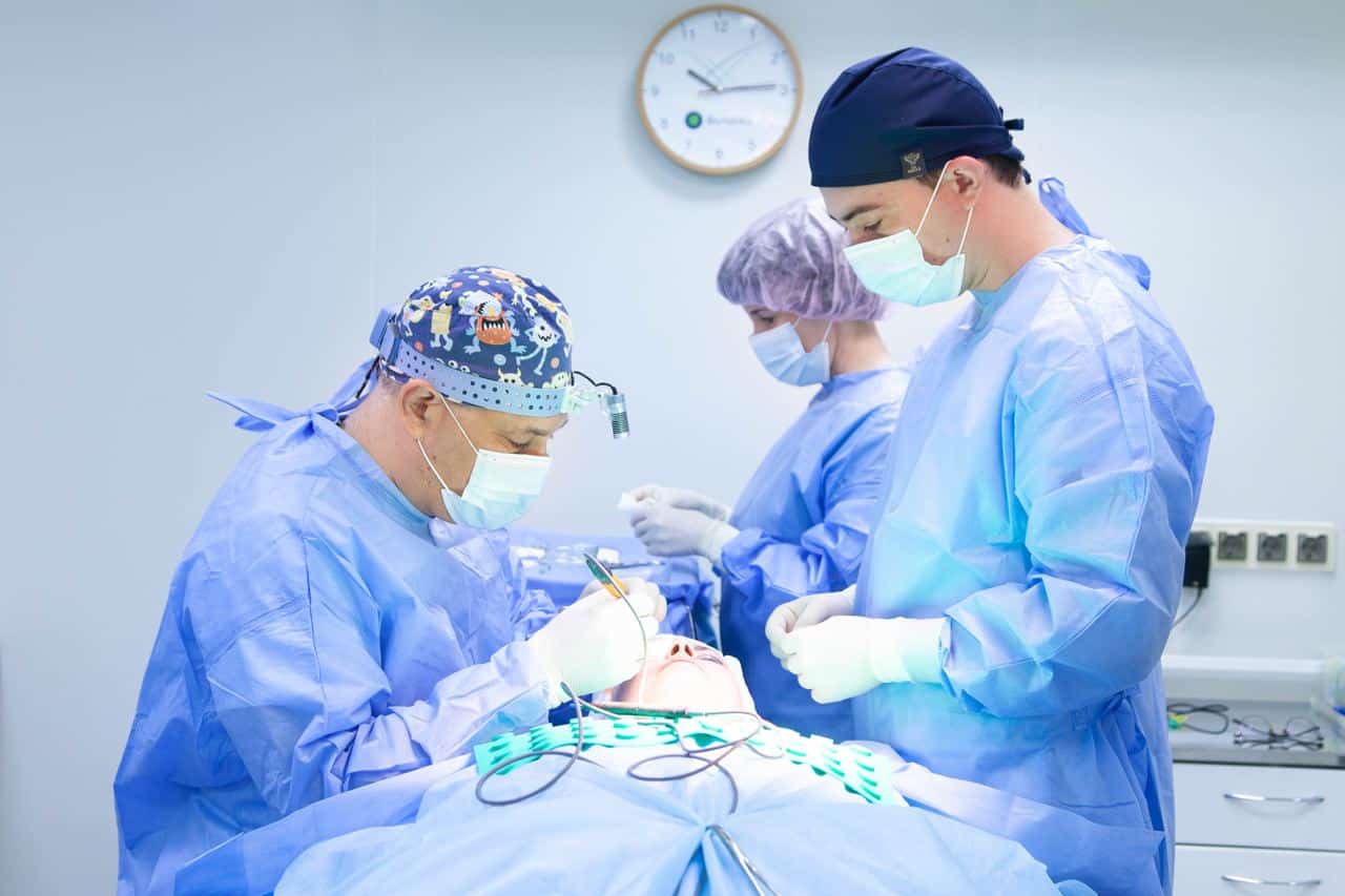 Блефаропластика нового поколения в клинике ADONIS Блефаропластика нового поколения в клинике ADONIS