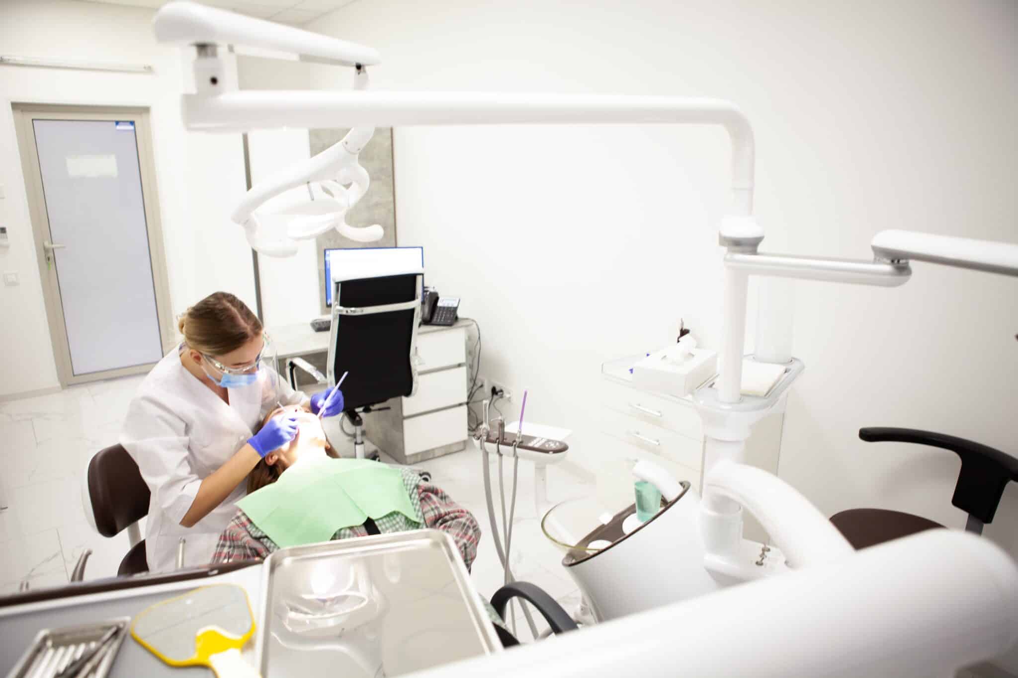 Медицинский хирургический центр на Подоле Стоматологічне відділення