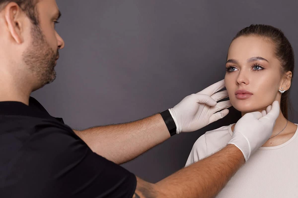 Пластическая хирургия в Киеве Пластика лица в Киеве ADONIS