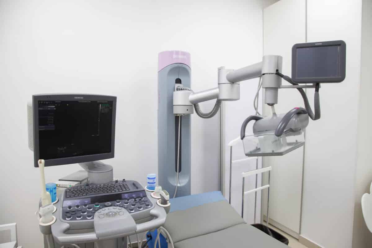 Мамолог у Києві Сучасне діагностичне обладнання