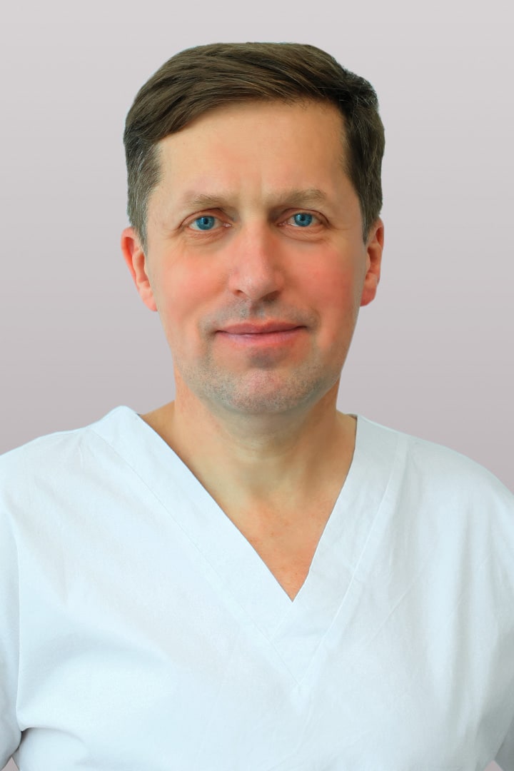 Шаповалов Игорь Вячеславович – Врач-отоларинголог ADONIS | Киев