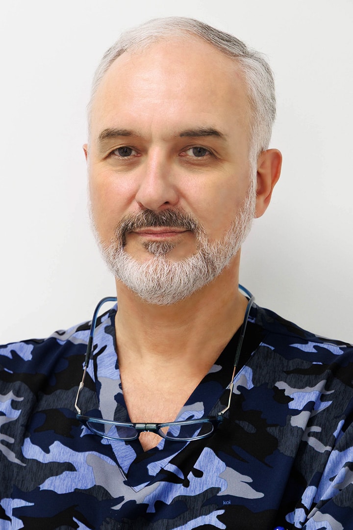 Байдалюк Руслан Владимирович – Врач-хирург МЦ ADONIS | Киев