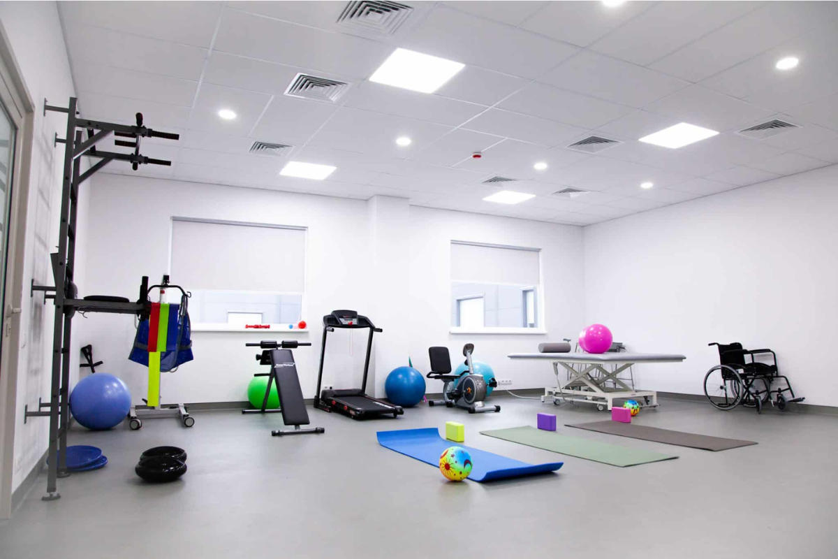 Біль у спині: чому він виникає і як правильно з ним працювати — пояснює експерт Біль у спині: чому він виникає і як правильно з ним працювати — пояснює експерт