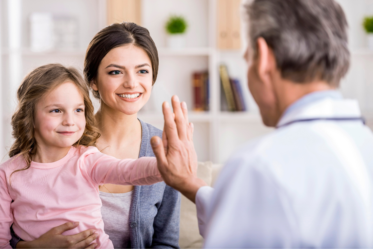 КТ с контрастом для детей в ADONIS: безопасная диагностика и полезные советы родителям КТ с контрастом для детей в ADONIS: безопасная диагностика и полезные советы родителям