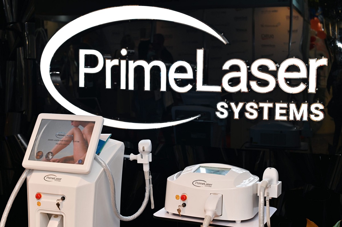 Оборудование медицинского центра ADONIS на Раисы Окипной, 8-Б Оборудование медицинского центра ADONIS на Раисы Окипной, 8-Б